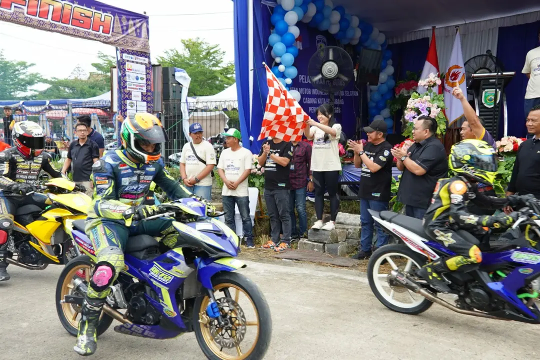 Gubernur Cup Race, Herman Deru : Ajang Ini Sarana Edukasi Bagi Masyarakat dan Kaum Muda Belajar Teknik Berkendara yang Baik