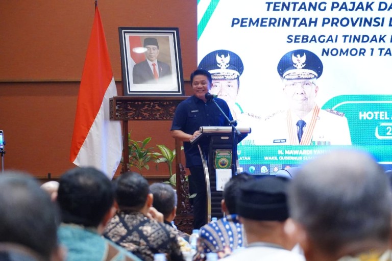 Porsi PAD Kabupaten/kota Menjadi 66 Persen, Herman Deru Ingatkan Pemda  Berikan Service Terbaik Untuk Masyarakat