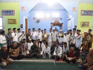 Pj Gubernur Sumatera Selatan Agus Fatoni Berikan Bantuan Masjid Istiqomah Tanjung Dalam OKU