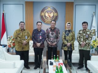 Ketua DPRD Sumsel Bahas Kerjasama dengan Anggota V BPK RI di Jakarta