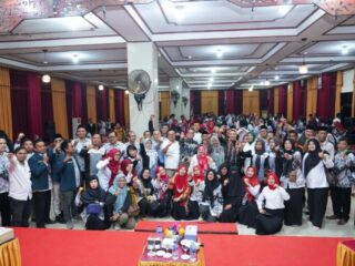 Ketua DPRD Sumsel Hadiri Silaturahmi Tenaga Guru dan Tenaga Kependidikan di Palembang