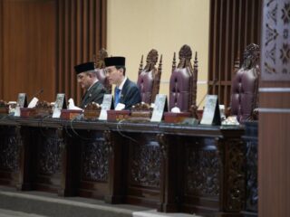 Jawaban Gubernur Sumsel Atas Pandangan Umum Fraksi-fraksi: Fokus pada Pendapatan, Infrastruktur, dan Kesejahteraan Rakyat